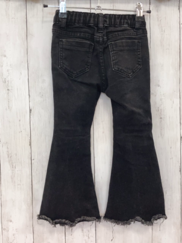 Shein  Hose  Gr. 110  schwarz Jeans bunte Blumen Fransensaum 
