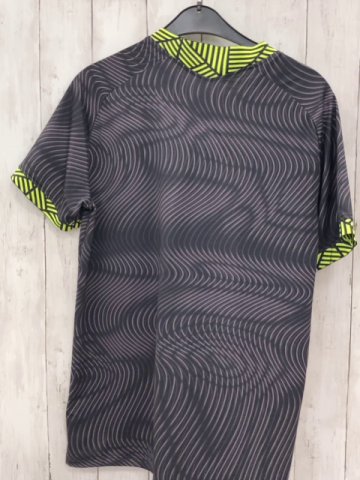 Decathlon Sportshirt Gr. M grau gelb schwarzer Bund