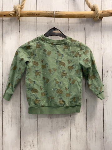 Alana Pullover Gr. 104  grün Schafe weiße Schrift