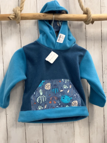 neu  Pullover  Gr. 92  petrol hellblau Fleece + Fische Sterne ua 