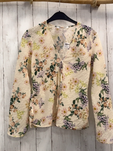 Zara  Bluse  Gr. S creme blumen 