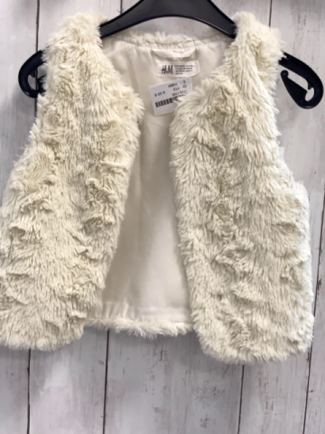 H&M Weste  Gr. 110  creme Plüsch 