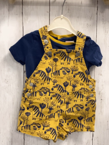 2tlg DP...aM Latzshorts + T-Shirt  Gr. 68  mais blaue Zebras + blau mais Bund 