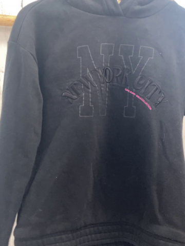 Cars Jeans  Pullover  Gr. 146  schwarz Kapuze Schrift
