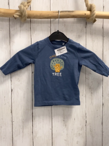 Name it  Langarmshirt  Gr. 62  blau Schrift 