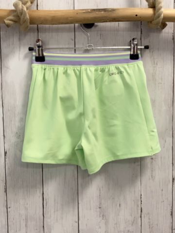 Nike  Sport-Shortsrock Gr. 110  hellgrün hellgrauer Streifenbund 