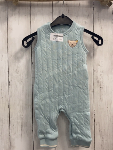Steiff  Overall  Gr. 68  mint Rippen Plüschbärenkopf 