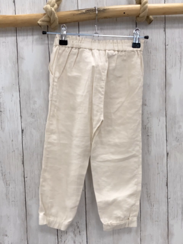 neu Zara  Hose  Gr. 104  champagne mit Gürtelband NP 17,95 € 