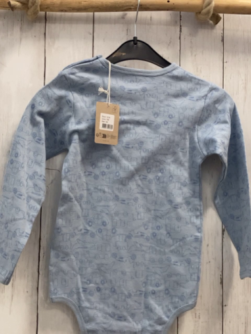 neu  Body  Gr. 104  hellblau Fahrzeuge lang 