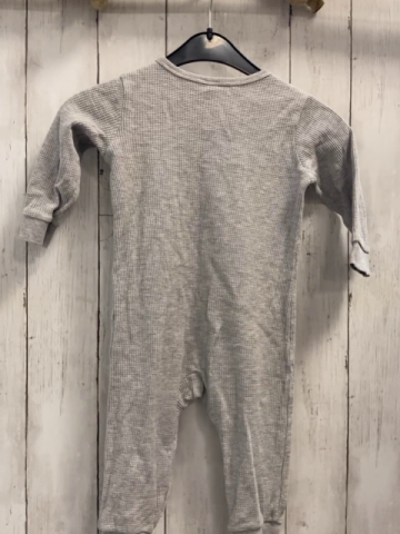 H&M  Schlafanzug  Gr. 80  hellgrau Struktur 