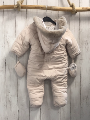 2tlg Jacadi  Winteroverall mit Handschuhen  Gr. 74  beige Kapuze mit Fellbund gestreiftes Futter