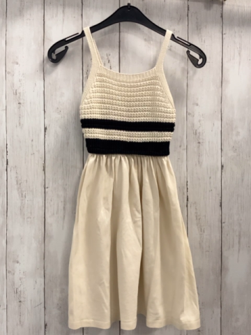   Kleid Gr. 122  beige schwarz gestreiftes Strickoberteil beige Rock