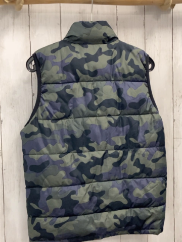 GAP  Weste  Gr. 152  oliv kiwi grau gesmustert 