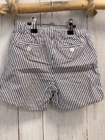 Gocco  Shorts  Gr. 104  grau weiße Streifen Struktur 