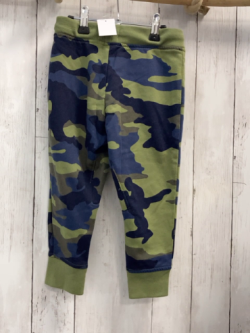 crecuts Jogginghose Gr. 104  grün blau camouflage Kordel 46,50$