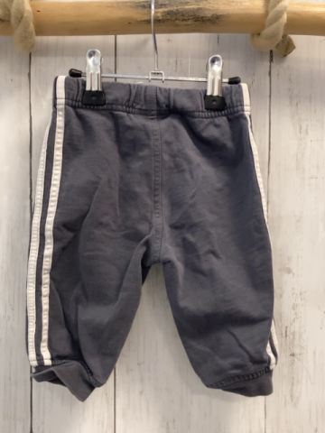 Adidas Jogginghose Gr. 62  grau weiße Streifen