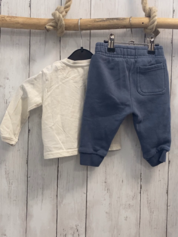 2tlg  Langarmshirt + Jogginghose  Gr. 74  weiß blau gelbes Wappentier 