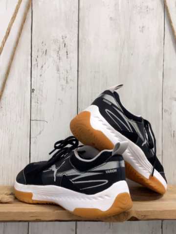 Puma  Schuhe  Gr. 34  schwarz grau weiße Sohle 