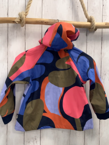 neu danefae Softshelljacke Gr. 110  blau schwarz pink oliv gemustert