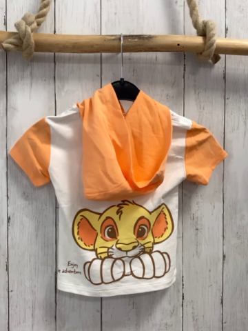 Disney  T-Shirt  Gr. 86  weiß orange Ärmel + Kapuze König der Löwen