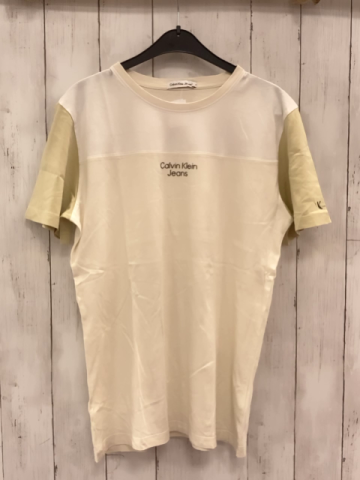 Calvin Klein Jeans  T-Shirt  Gr. 164/170  weiiß beige sand Ärmel schwarze Schrift 