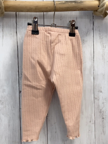 zara Leggings Gr. 74  rosa Lochmuster