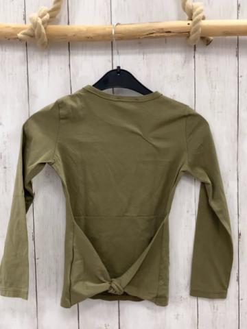 Sisley  Langarmshirt  Gr. 116  kiwi schwarze Schrift 