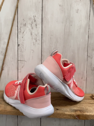 neu  Schuhe  Gr. 33  hellrot rosa Ferse weiße Sohle + Schnürsenkel 