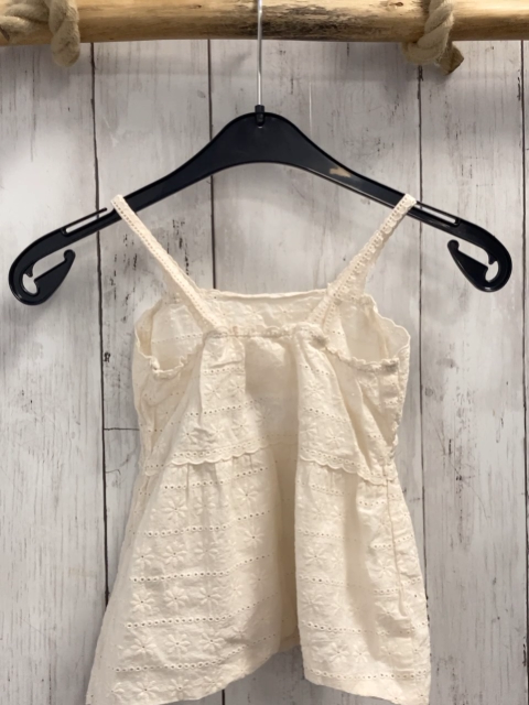 Zara  Sommerbluse  Gr. 98  creme Blumen Lochstickerei