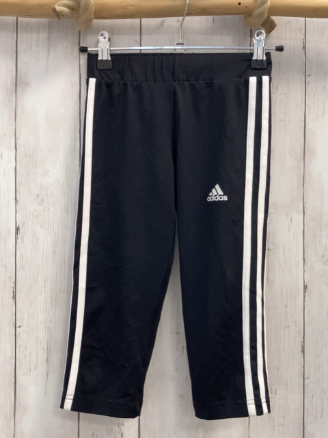 Adidas  Sportcaprileggings  Gr. 134  schwarz weiße Seitenstreifen