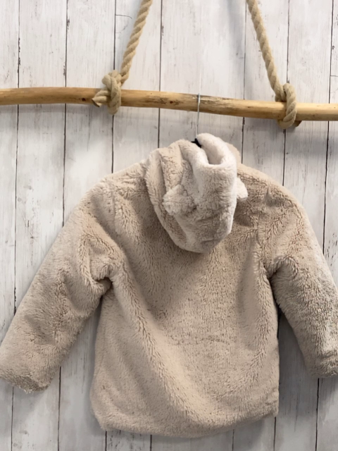  Plüschjacke Gr. 122  beige 