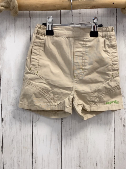 Esprit  Shorts  Gr. 80  beige hellgrüne Schrift 