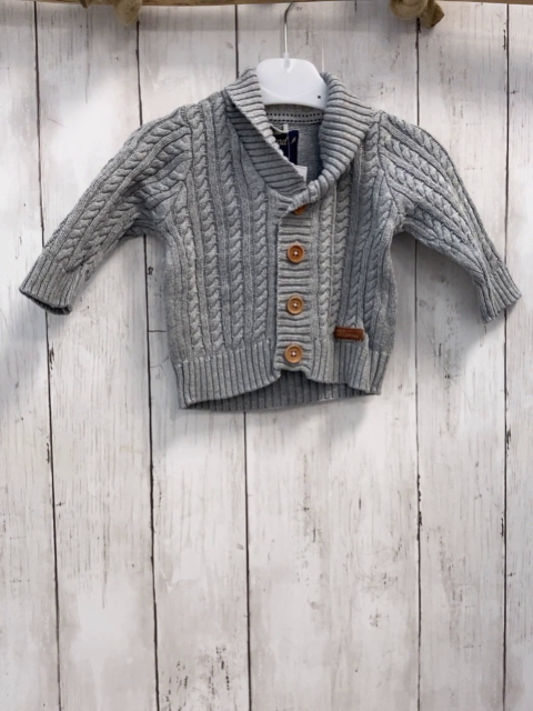Original Brand  Strickjacke  Gr. 62  hellgrau Zöpfe großer Kragen 
