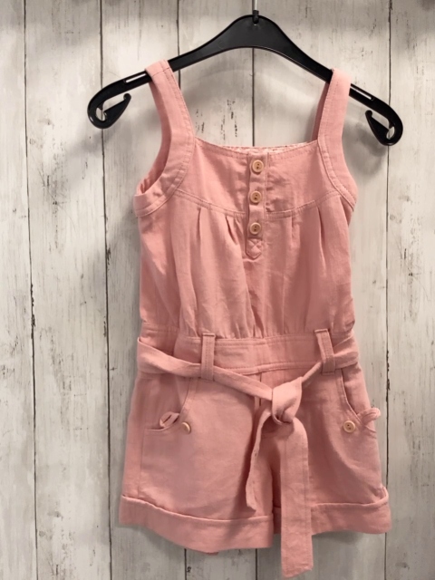 Zara  Playsuit  Gr. 110  rosa mit Gürtel 