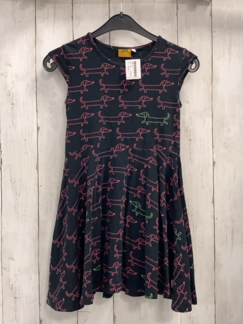 Me & I Kleid  Gr. 122  schwarz rosa hellgrüne Hund 