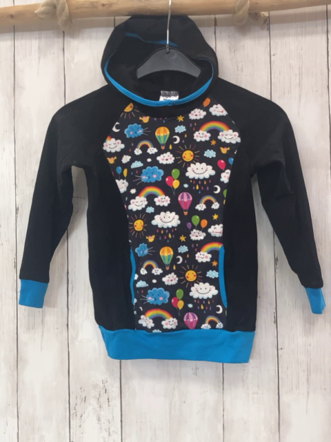 Babauba Langarmshirt Gr. 110  schwarz blauer Bund Wolken Kapuze