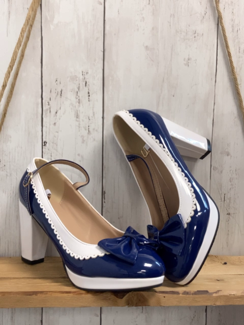 neu  Pumps  Gr. 39  blau weiß Lack 