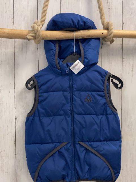 Benetton Weste Gr. 110  blau schwarzer Bund