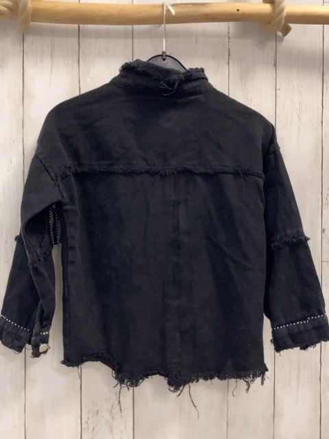   Jacke   Gr. 116  schwarz Fransen mit silber Steinen 