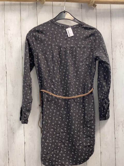  Kleid Gr. 146  grau weiße Herzen brauner geflochtener Gürtel