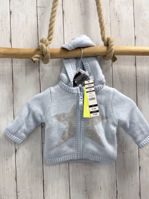 Boboli neu Strickjacke Gr. 62  hellblau grauer Stern abtrennbare Kapuze