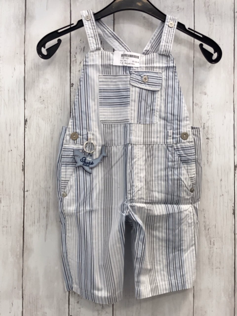 Boboli neu Latzshorts Gr. 92  blau weiß gestreift