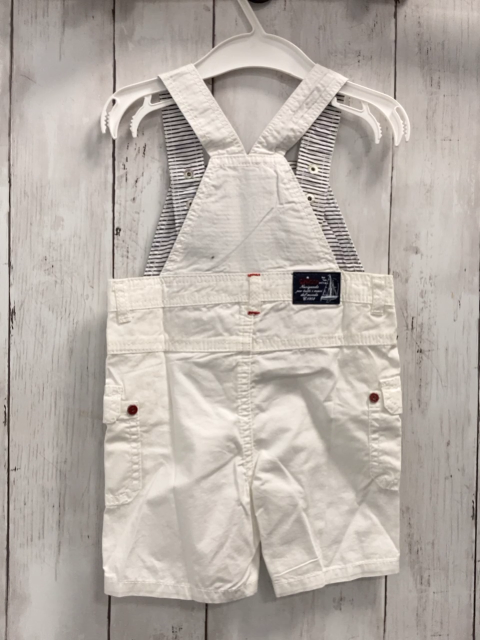 neu chicco Latzshorts Gr. 74  weiß NP 39,90 €