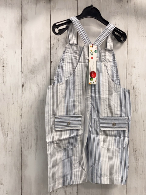 Boboli neu Latzshorts Gr. 86  blau weiß gestreift