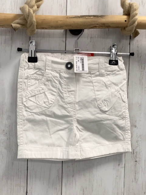 blue seven neu Shorts Gr. 86  weiß Bund verstellbar