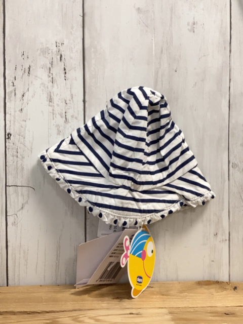 Chicco neu Hut Gr. 0M  weiß blaue Streifen  NP 10,90 €