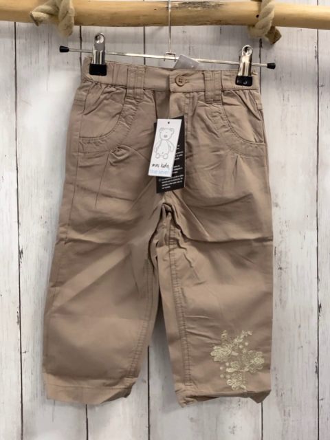 blue seven neu Hose Gr. 86  sand Stickerei
