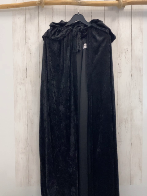 Karnevalwiertz  Karnevalkostüm Gr. L schwarzer Samtumhang mit Kapuze 