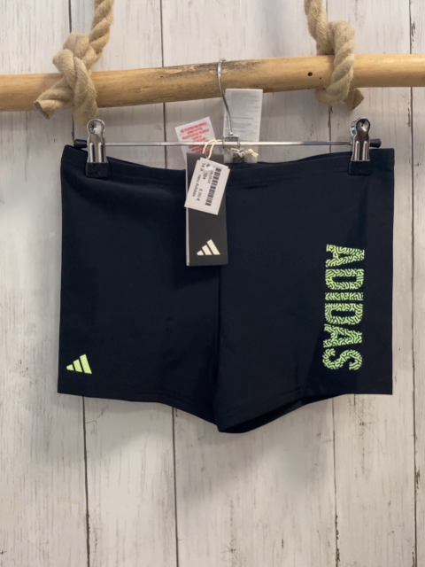 neu Adidas  Badehose  Gr. 164  schwarz + hellgrün schwarze Schrift 
