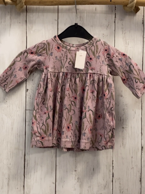 Name it  Kleid  Gr. 56  lavendel Blumen Gräser 